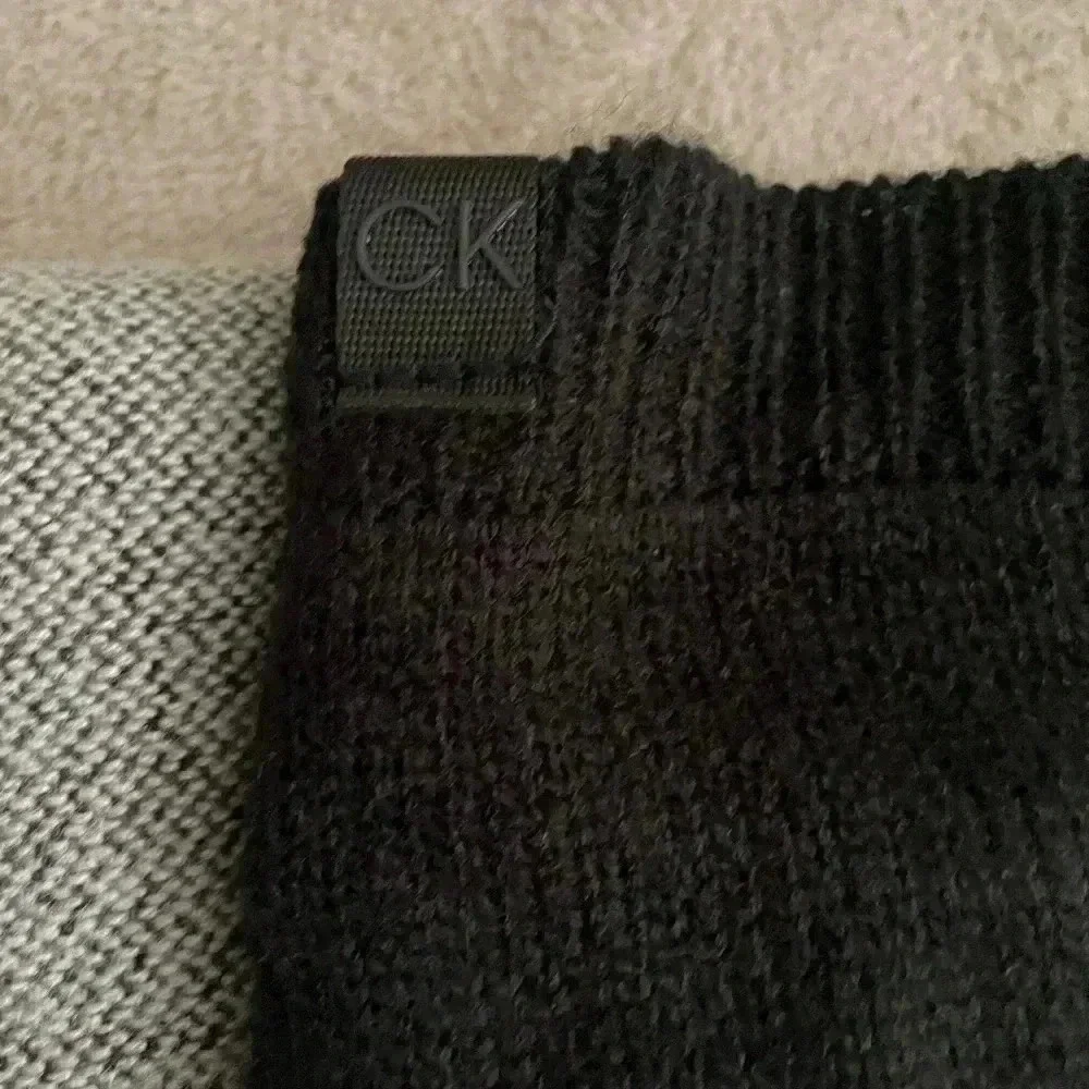 Calvin Klein Gloves & Muffler Scarf Set